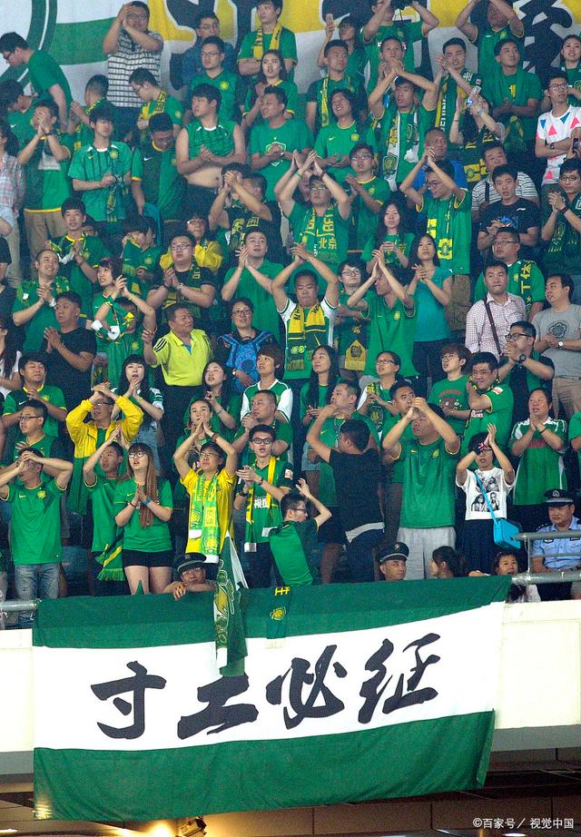 J与贝恩